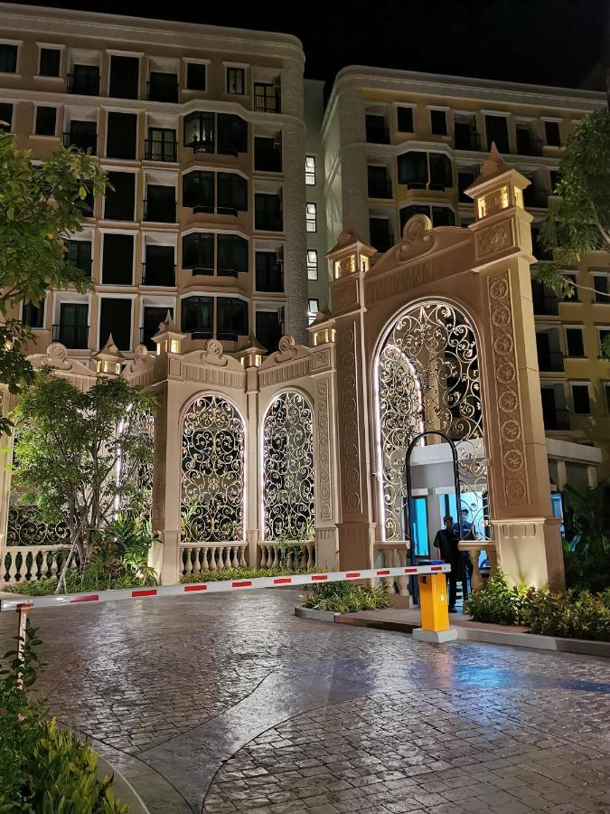 Espana Condo Resort 좀티엔 비치 외부 사진