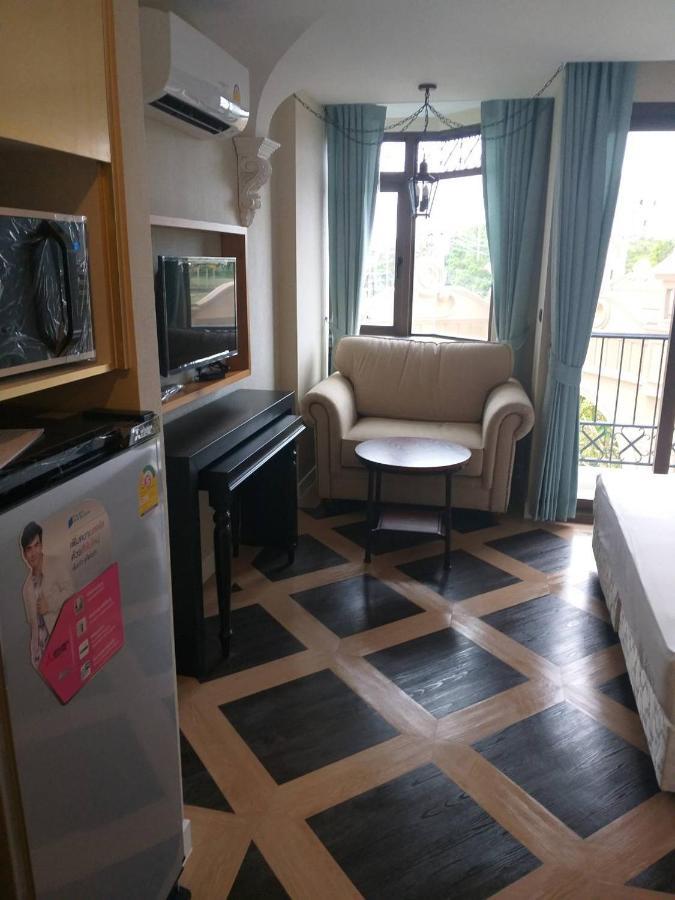 Espana Condo Resort 좀티엔 비치 외부 사진
